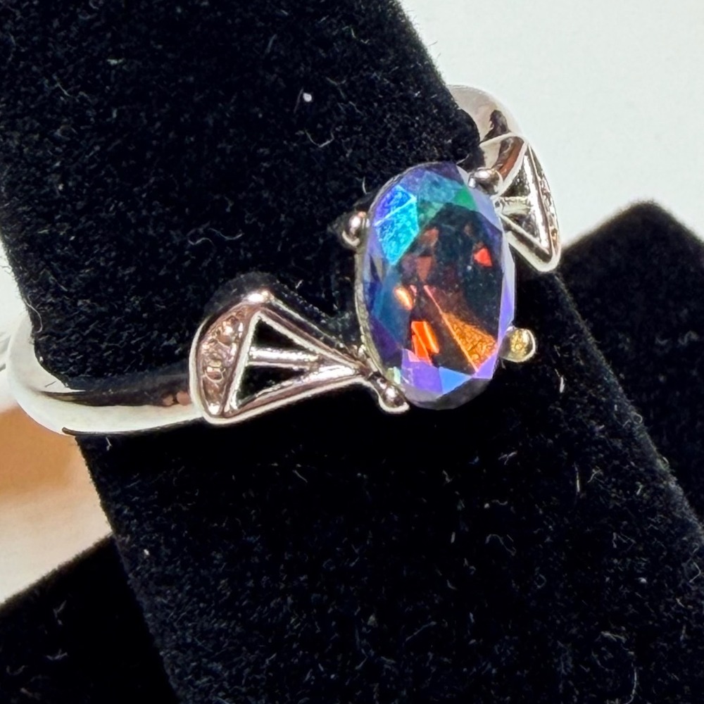 Fragrant Jewels Mystic Topaz Style Rainbow Iridescent Silver Tone Ring Size 7
